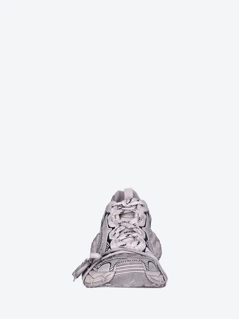 3xl destroyed canvas low sneakers
