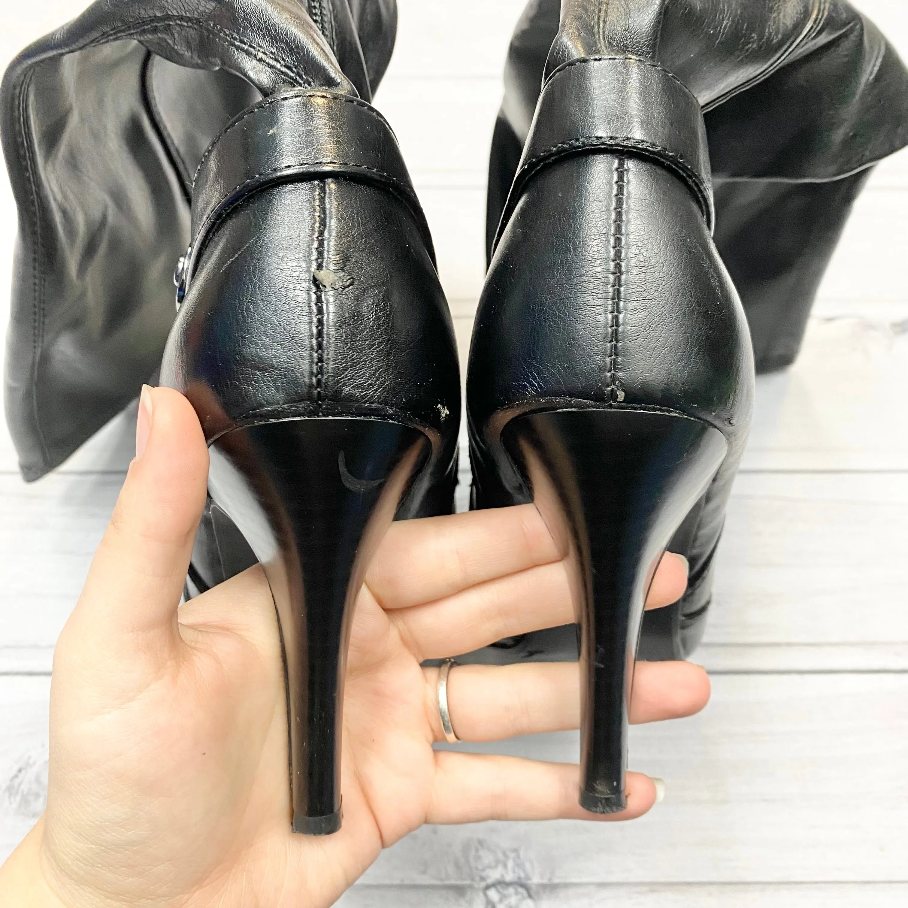 Boots Knee Heels By Dana Buchman  Size: 9.5