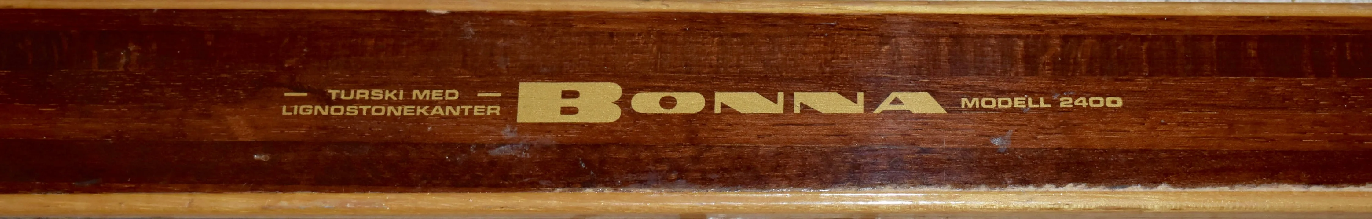 Cross-Country Bonna Norwegian Skis with Snabb Bindings and Leather Boots