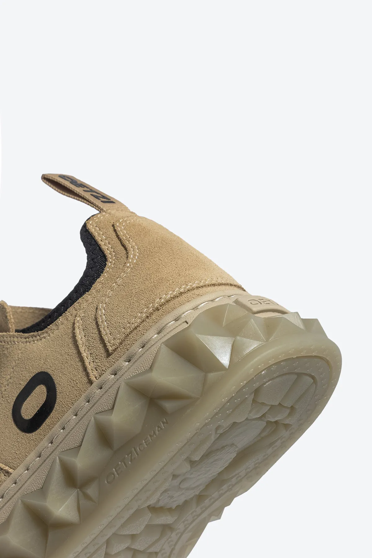 MIXCE Unisex Sneakers For Women And Men