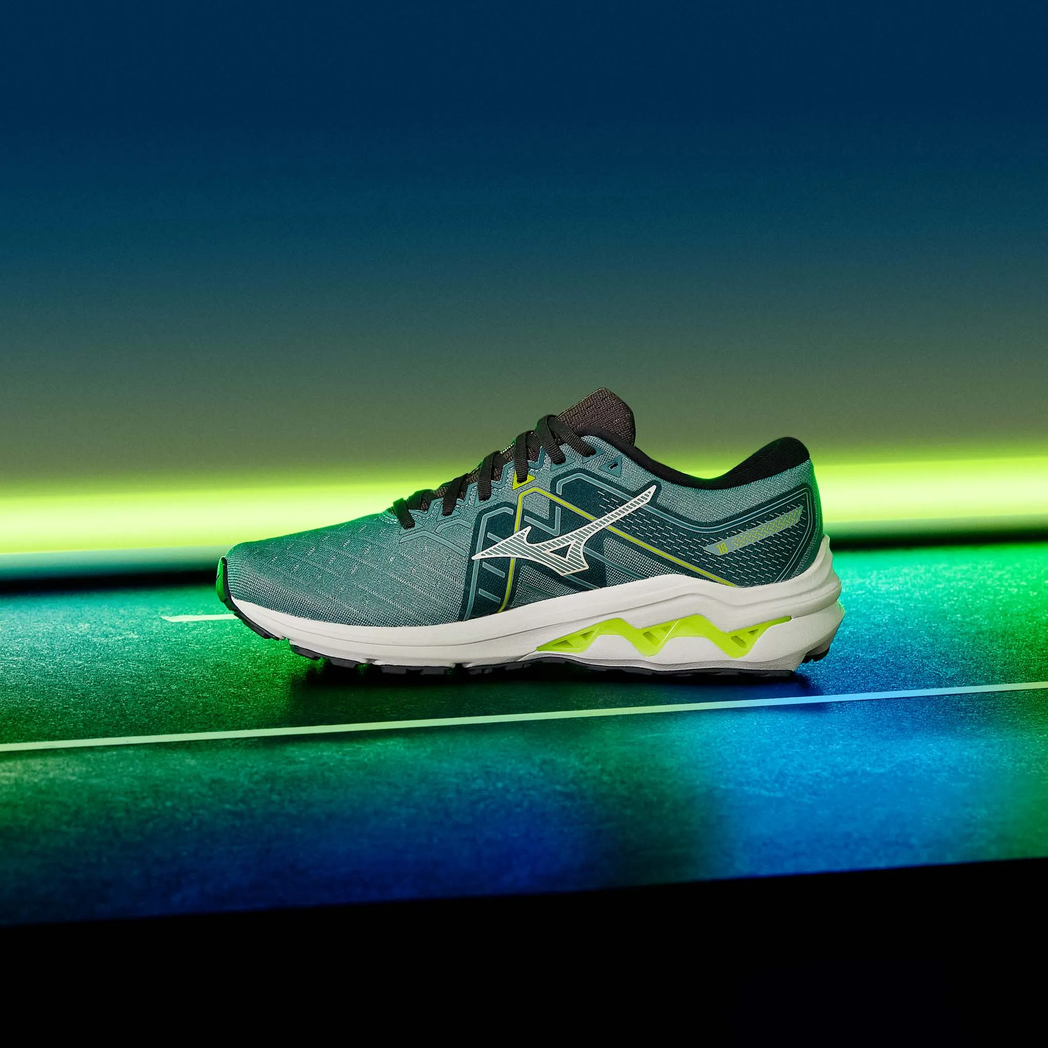 Mizuno | Men's Wave Inspire 18 Running Shoes